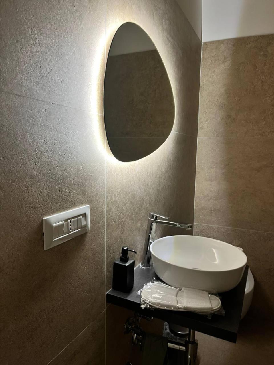 Bien-Etre Exclusive Apartment Taranto Esterno foto