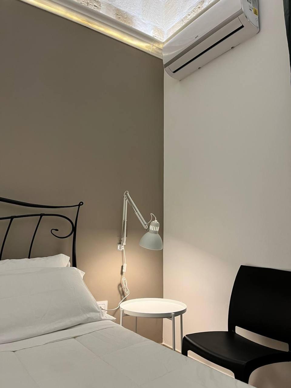 Bien-Etre Exclusive Apartment Taranto Esterno foto