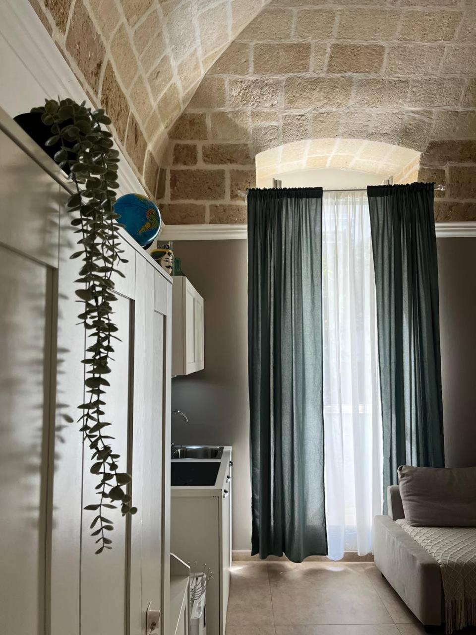Bien-Etre Exclusive Apartment Taranto Esterno foto